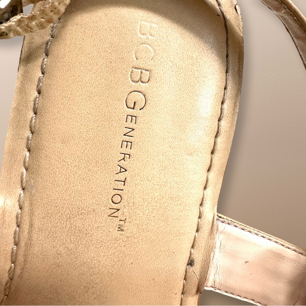 BCBGeneration Beige & Silver Sandals Size 7.5 - Picture 4 of 8